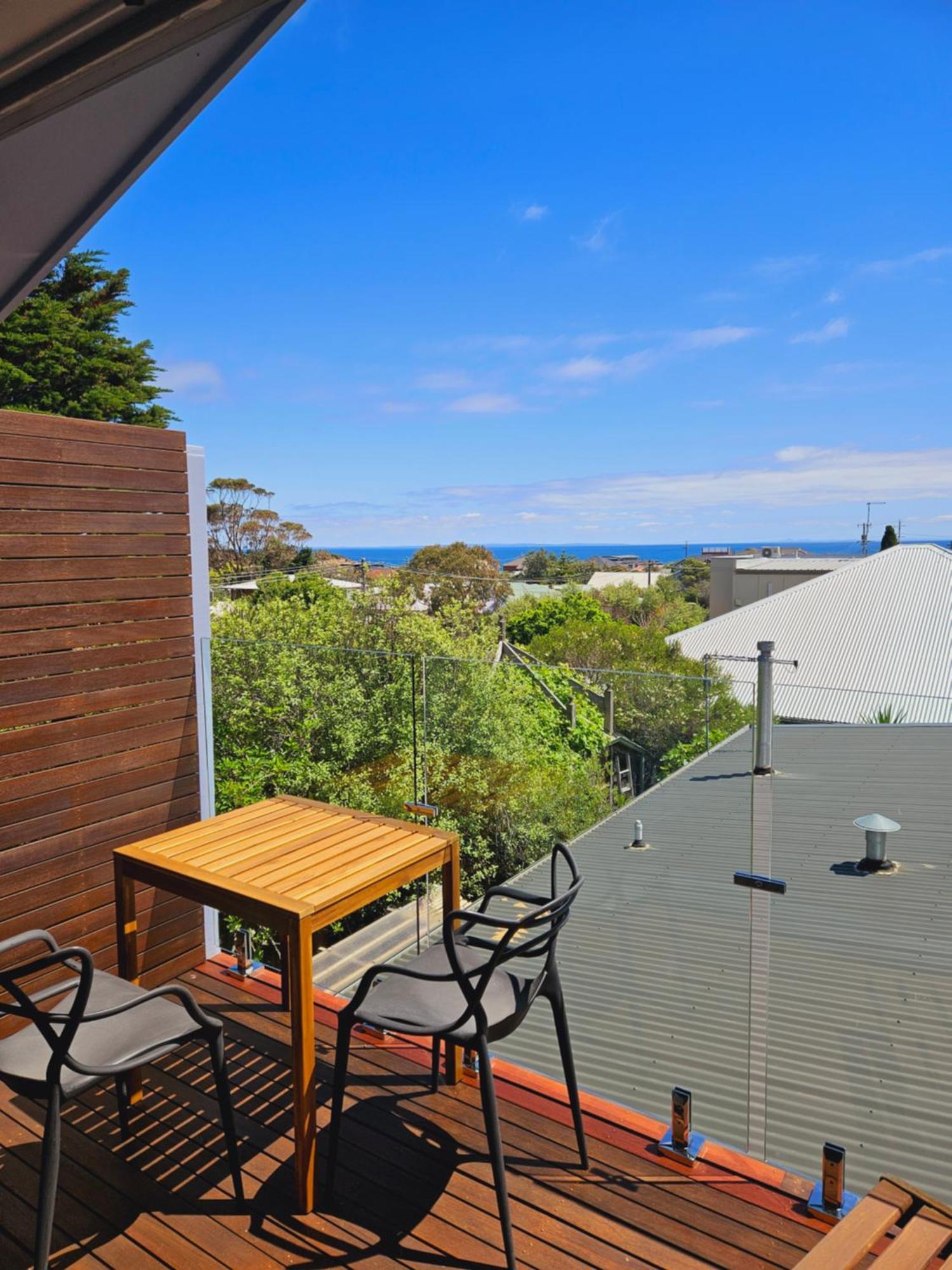 By The Seaside Hotel Mornington Exterior photo